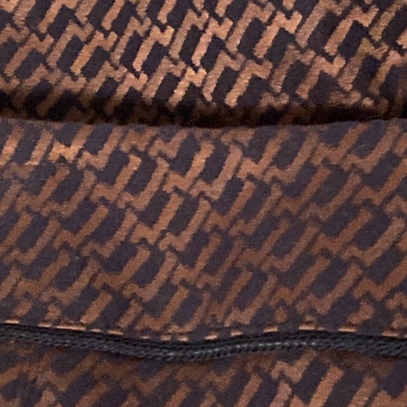 JULIANNA COLLEZIONE Blue/Tan Pencil Skirt with Petal Hem - Picture 12 of 16